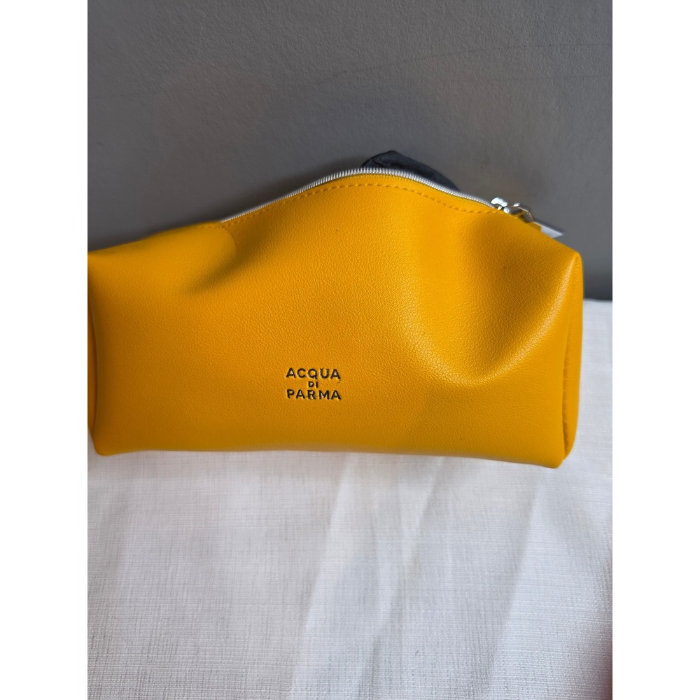 Acqua Di Parma Air Canada Business Class Amenity Kit Yellow Pouch Skincare Set